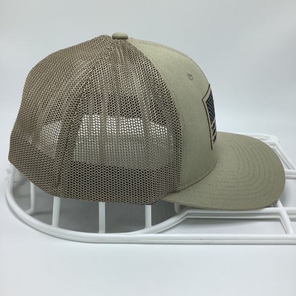 Columbia‎ PFG Mesh Fitted Back Hat Cap Size L/XL Flex Stretch Tan Fish Flag Logo - Picture 2 of 8